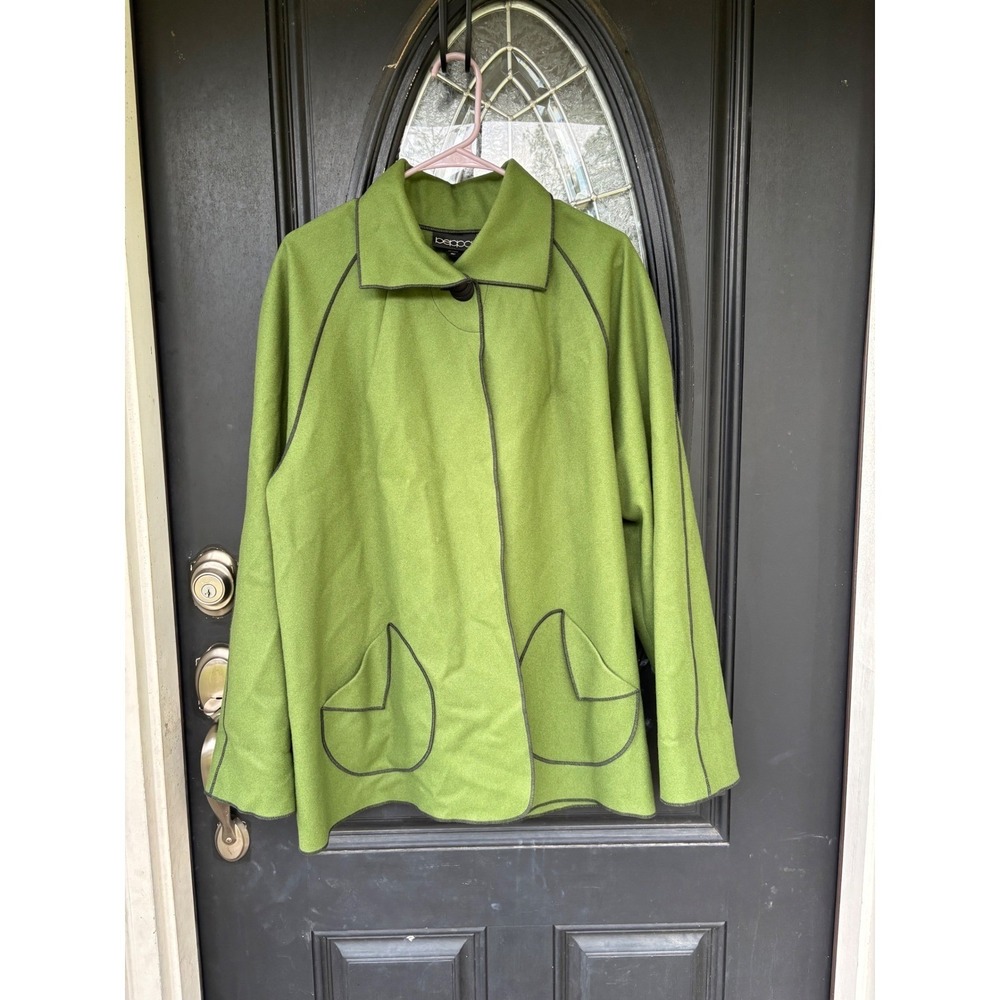 Beppa Green Wool Art to Wear Contrast Pipe Swing Jacket Funnel Neck M